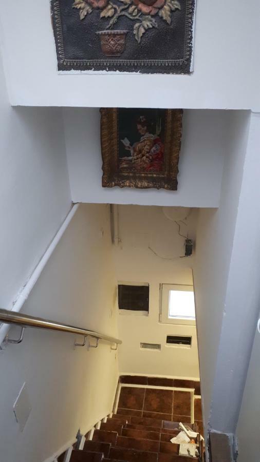 Neno Hotel Загреб Екстериор снимка